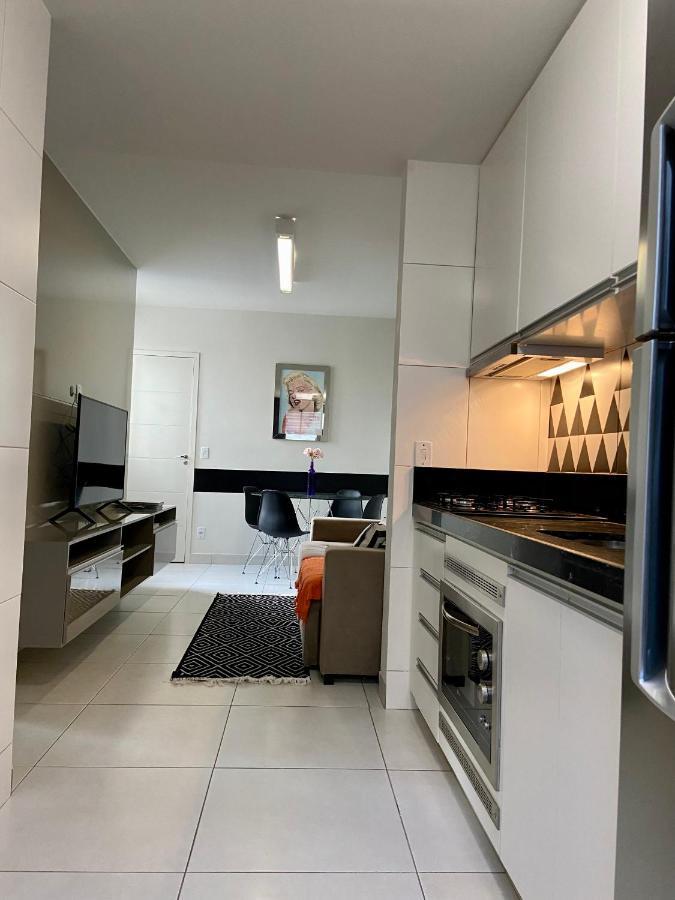 Sinta-Se Em Casa! Ap Novo, Aconchegante E Funcional- Otima Localizacao Apartment Montes Claros Ngoại thất bức ảnh